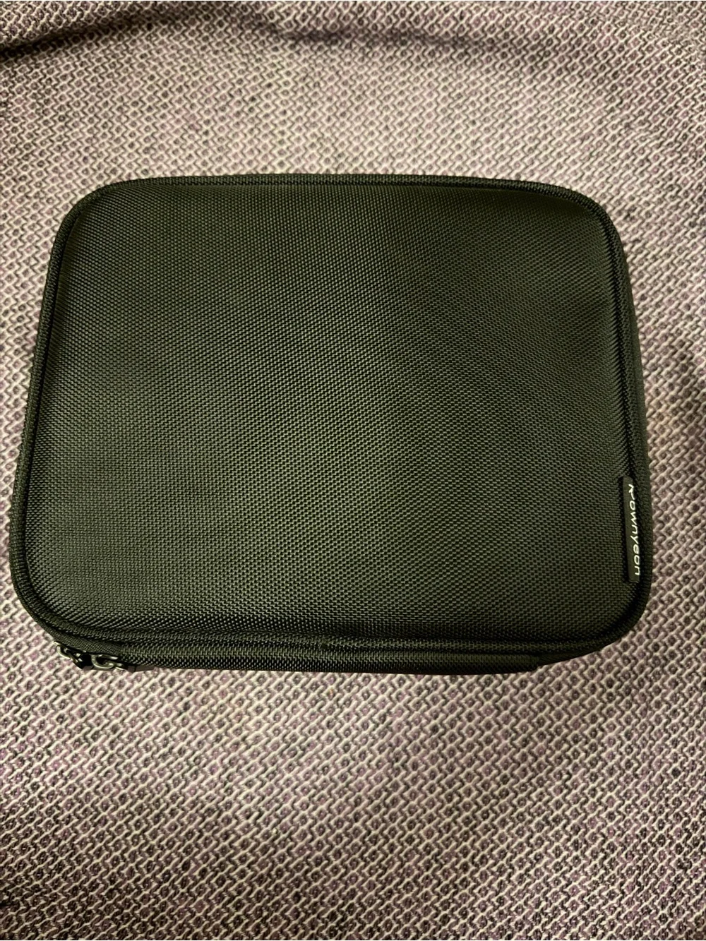 Portable black makeup case adjustable